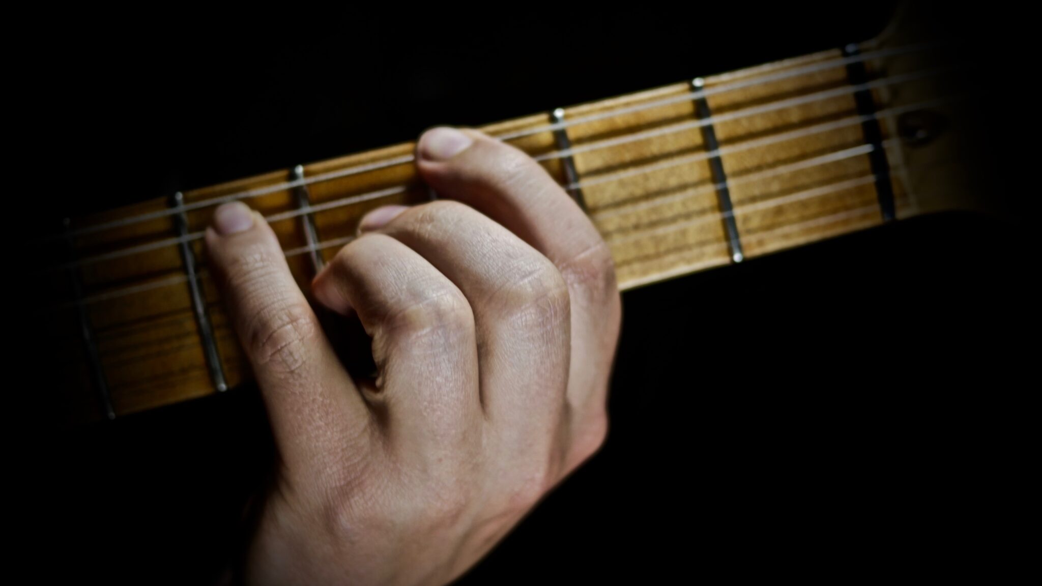 The Gmaj7 Guitar Chord - 11 Ways To Play It