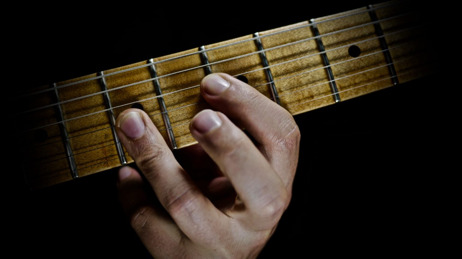 The Gmaj7 Guitar Chord - 11 Ways To Play It